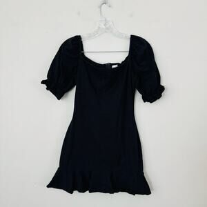 Princess Polly Black Ruffle Short Sleeve Dress Women’s Size 6